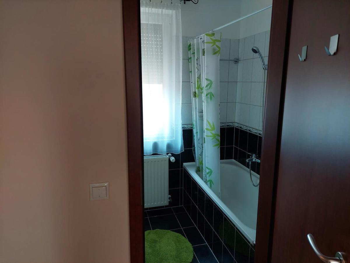 SaMuci Apartman Hajdúszoboszló Zewnętrze zdjęcie